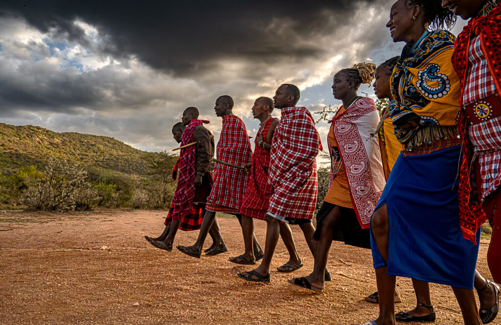 Danses traditionnelles masaï au Maji moto Eco camp